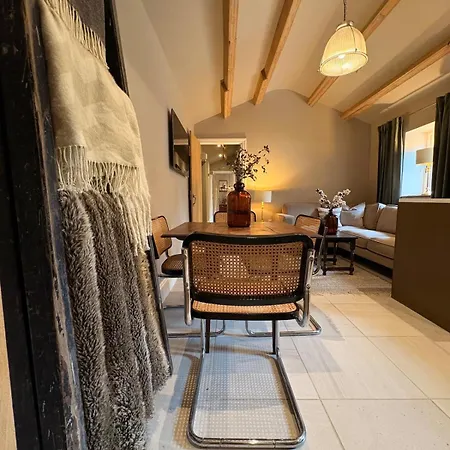 Holly - Village Location, 2miles From Penrith, District