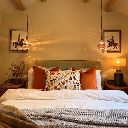 Holly - Village Location, 2miles From Penrith, District Ferienhaus