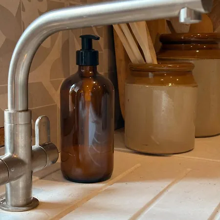 Holly - Village Location, 2miles From Penrith, District *