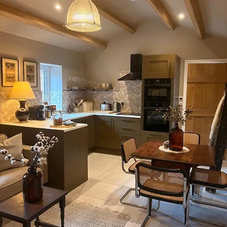 Holly - Village Location, 2miles From Penrith, District Vakantiehuis *